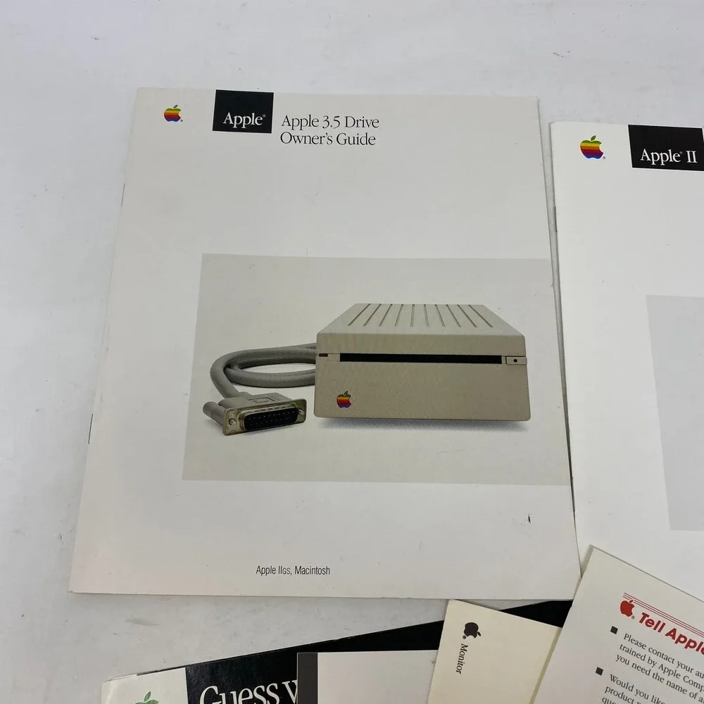 Apple II Apple Color RGB Monitor Apple‎ 3.5 Drive Owner's Guide